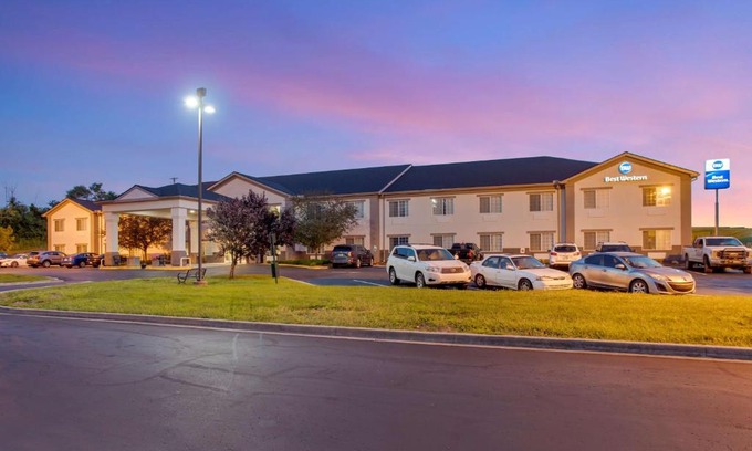 Lawrenceburg Hotel | Best Western Lawrenceburg Inn