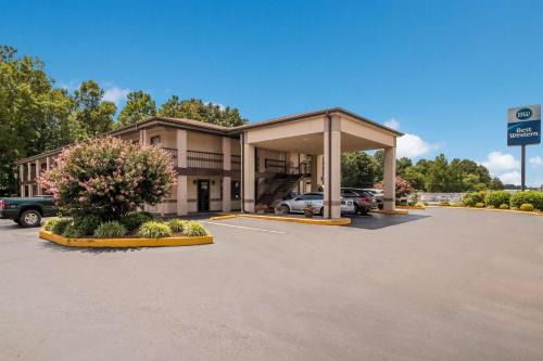 McKenzie Hotel | Best Western - McKenzie