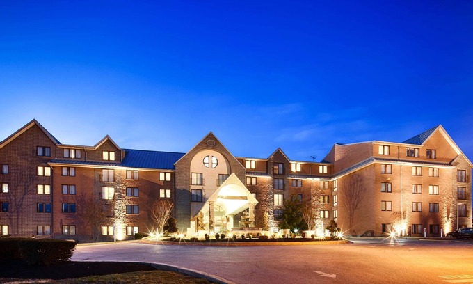 Concordville Hotel | Best Western Plus Concordville Hotel