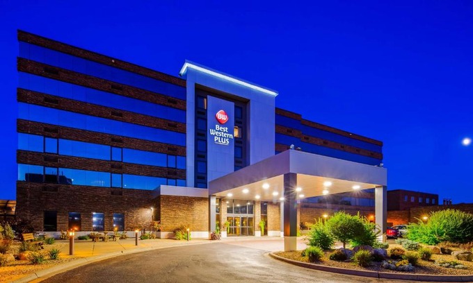 Downtown Hotel | Best Western Plus Kelly Inn
