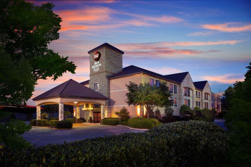 Lewisville Hotel | Best Western Plus Lewisville Flower Mound