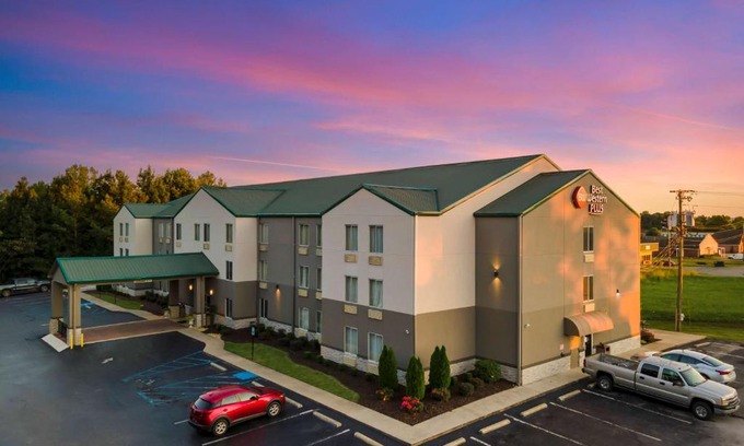 Russellville Hotel | Best Western Plus Russellville Hotel & Suites