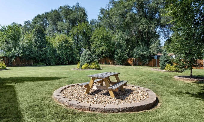 Springfield Hotel | Best Western Plus Springfield Airport Inn