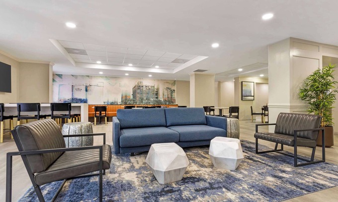 Sugar Land Hotel | Best Western Plus Sugar Land/Stafford