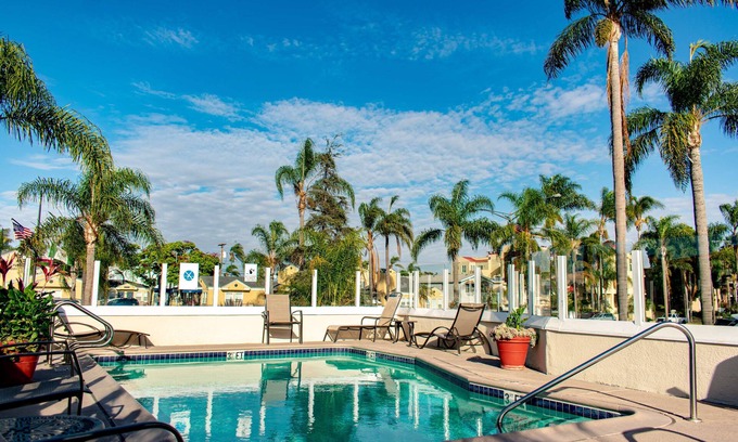 Coronado Hotel | Best Western Plus Suites Hotel Coronado Island