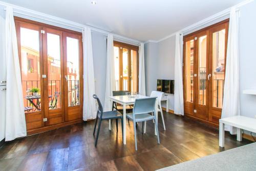 Barrio del Carmen Apartment | BET Apartments - Tramontana Apartments