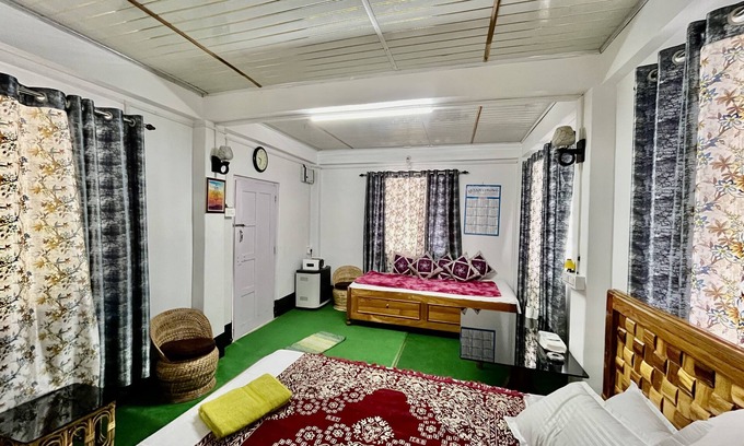 Karsiyang Bed & Breakfast | Bethesda Dheem Homestay