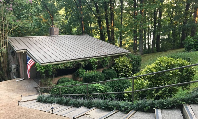 Florence House | Bettie’s Lake Cottage on Wilson Lake.