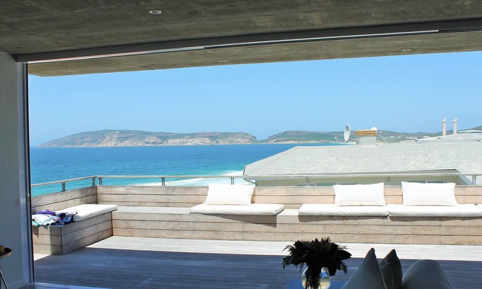 Robberg Beach House | Betty