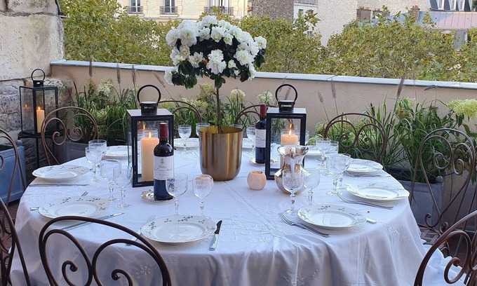 Faubourg Saint-Germain House | Between St Germain & Eiffel Tower house terrace view AC 8 bedroom fully serviced