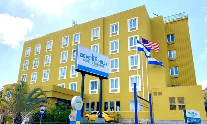 Antiguo Cuscatlan Hotel | Beverly Hills: Hotel and Business