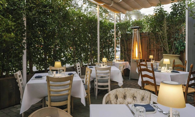Beverly Hills Hotel | Beverly Terrace Hotel Beverly Hills, Sonder by Marriott Bonvoy