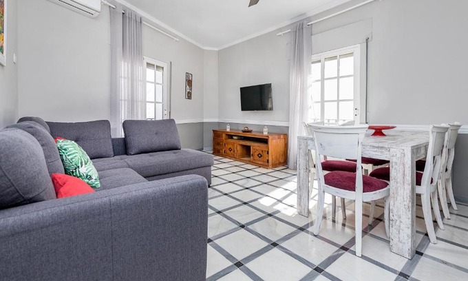 La Trinidad-San Juan y Todos los Santos Apartment | BHost - Trinidad