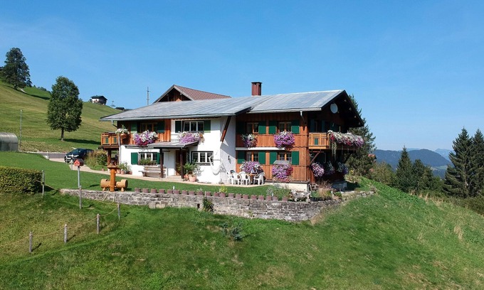 Hirschegg Apartment | Bi-dr-gondamaika