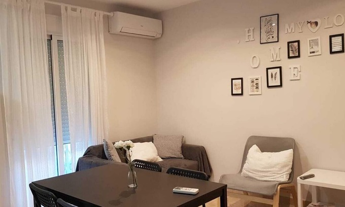 L'Olivereta Condo | BIANCA APARTMENT + WIFI