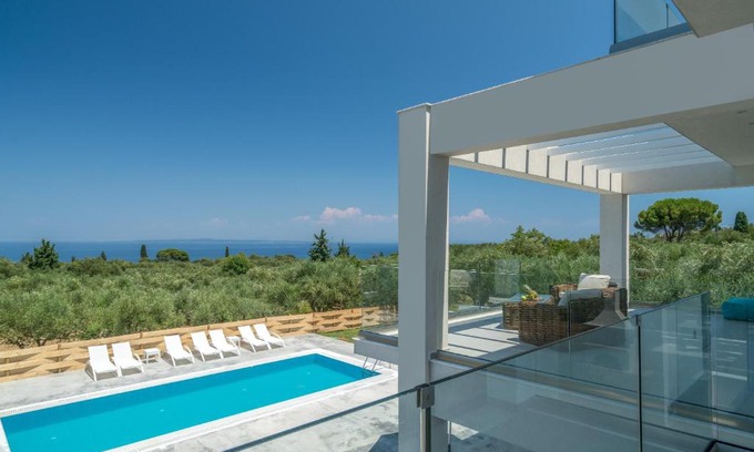Akrotiri Villa | Bianca Luxury Villa - Private Heated Pool