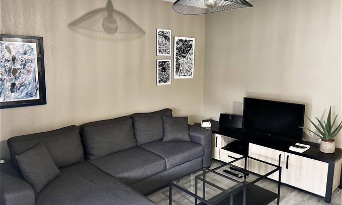 Anglet Apartment | Biarritz rental for 2/4 people in T2 new
