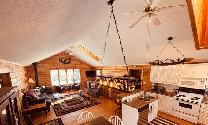 Faraday House | Big Bear Family Retreat - Waterfront