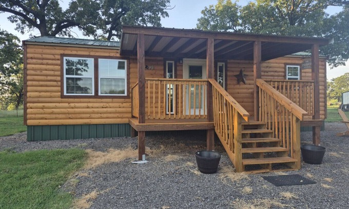 Chelsea House | Big Cabin Hideaway Tiny Home