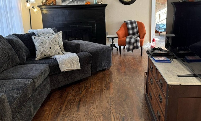 Ponca City House | Big Game Lodge/Lots of Games & Relaxation