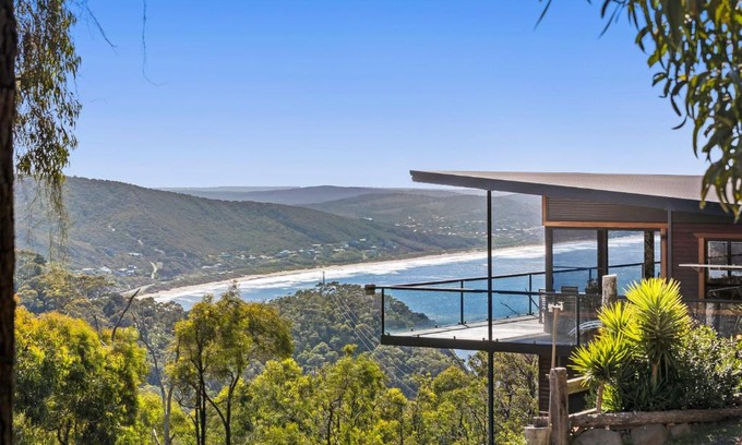 Big Hill House | Big Hill Rustic Retreat