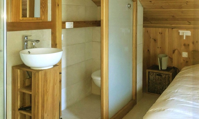 Saint-Jean-de-Maurienne House | Big House Chalet with garden and covered terraces