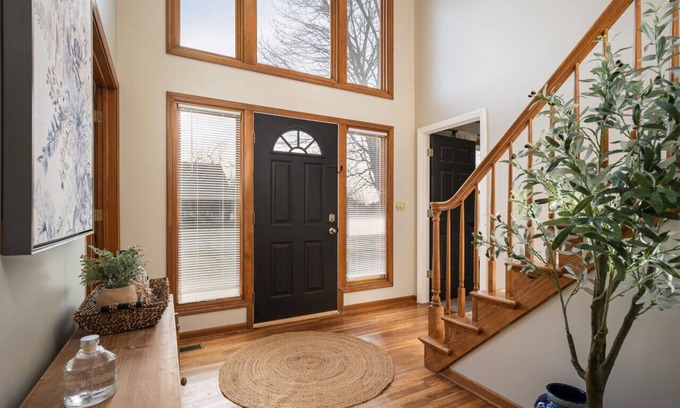 Kentwood House | Big House 2 Bedrooms in a House All to Yourself