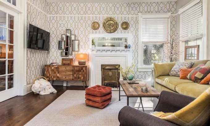 Macon House | Big Oak Bungalow 1 dreamy bedroom amazing porch