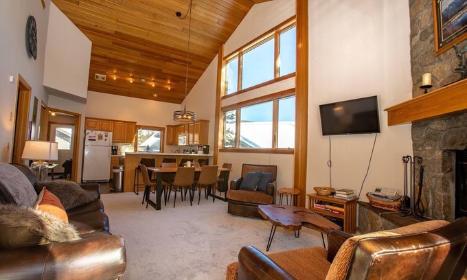 Big Horn House | Big Sky Powder heaven ski in/out