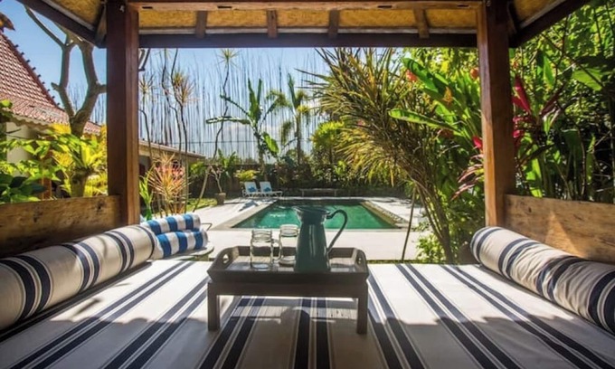 Tukad Mungga Villa | Big space-Villa 3BR-Private Pool-Tropical Garden