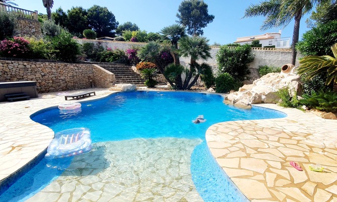 Denia Villa | Big Villa & 2 Pools, Jacuzzi, Moutain-view, Barbacoa & Parking places