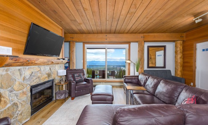 Big White Ski Resort Apartment | Big White Basecamp | Slope Access + Modern Comfort