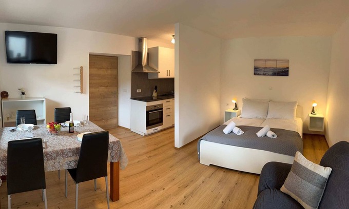 Bled Apartment | Bijol Apartments - 1-Bedroom Apartment "K"