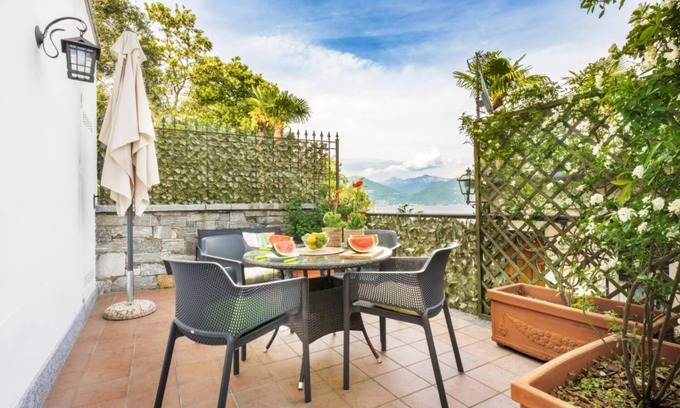 Oggebbio Apartment | Bilocale 5 with balcony/terrace