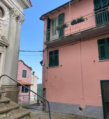 Carro Apartment | Bilocale Mirella