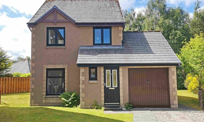 Aviemore House | Birch View - Retreat Group