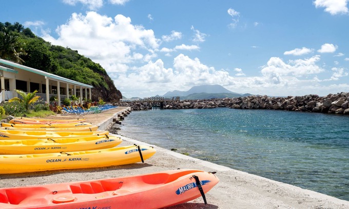 Frigate Bay Hotel | Bird Rock Beach Hotel