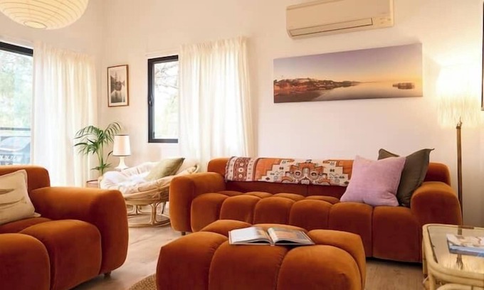 Coles Bay House | Birdsong - Freycinet Holiday Houses