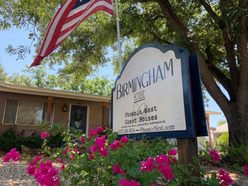 Llano House | Birmingham House - Updated and Spacious