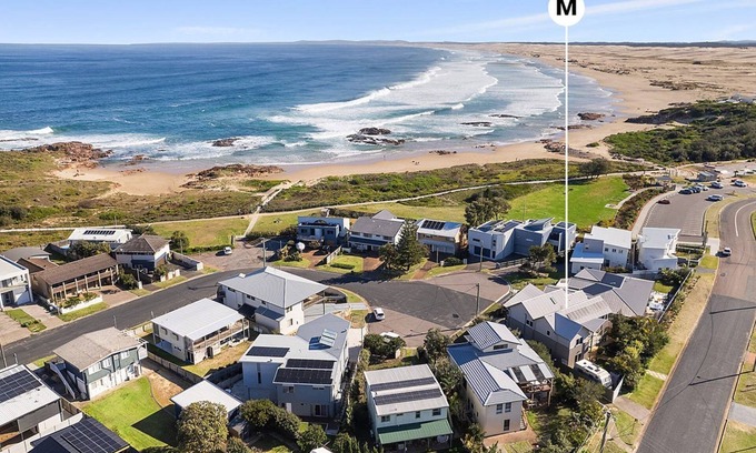 Anna Bay House | Birubi Point House, 56 Ocean Ave - stunning water views, ducted air con