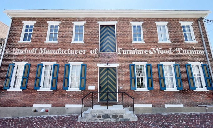 Tamaqua Hotel | Bischoff Inn - Former 1870 Furniture Factory Now 5 Room Boutique Hotel