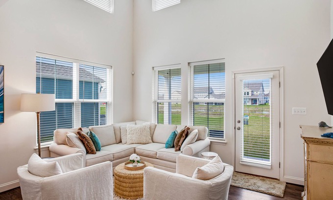 Millville House | Bishops Landing corner lot with WiFi, AC, patio, & pool/tennis/fitness center