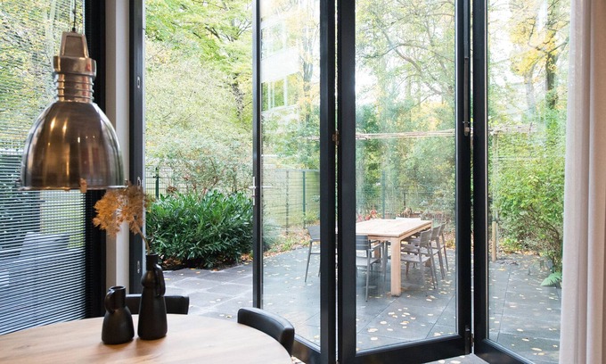 Benoordenhout Apartment | BizStay Park Central Executive