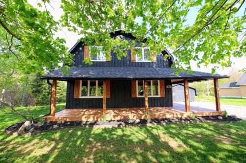 Grand Barachois House | Black Barn Family Beach House