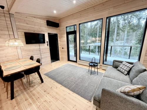 Vierumaki Ski Chalet | Black Cabin Vierumäki