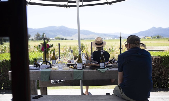 Grovetown Cottage | Black Cottage - Blenheim Holiday Home