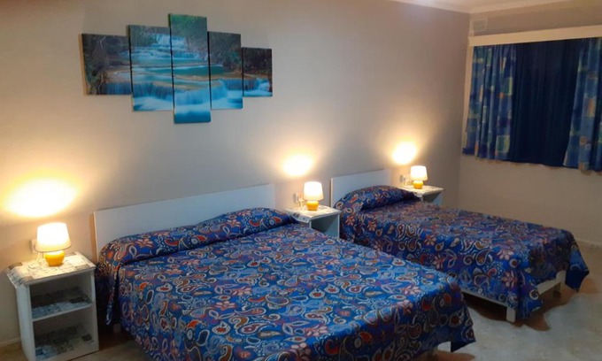 Msida Bed & Breakfast | Black Gold Private Room