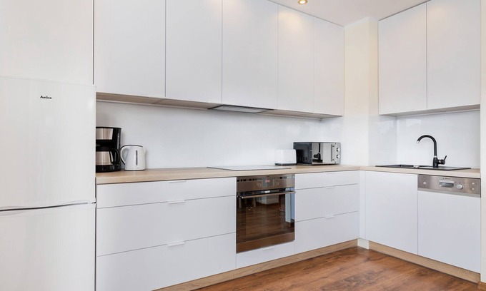 Swinoujscie Apartment | Black&white Apartments by Renters