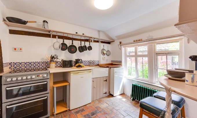 Halesworth House | Blackberry Farm Cottage