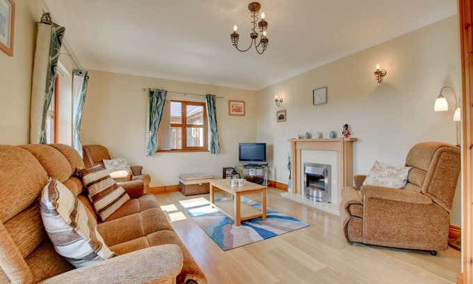 Aberystwyth House | Blaenilar - Two Bedroom House, Sleeps 4